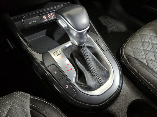 Kia Cerato Лига Европы, 2018 года, пробег 135044 км