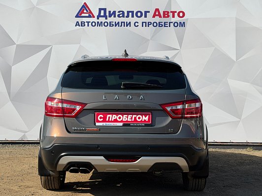 Lada (ВАЗ) Vesta Luxe Multimedia, 2019 года, пробег 149000 км