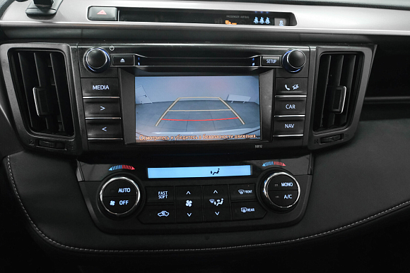 Toyota RAV4, 2016 года, пробег 105500 км
