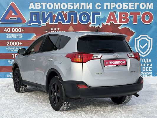Toyota RAV4, 2013 года, пробег 141491 км