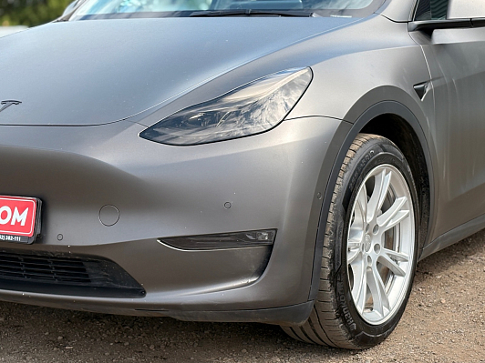 Tesla Model Y, 2021 года, пробег 44150 км