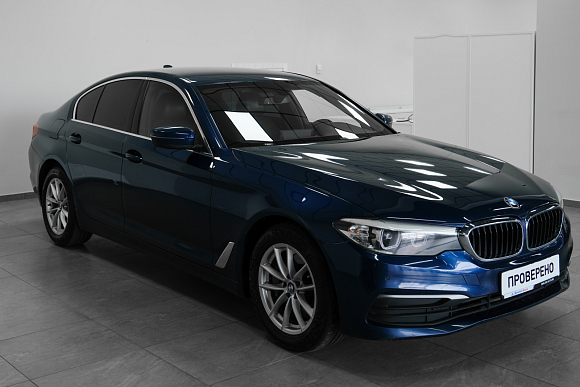 BMW 5 серии 530i xDrive Luxury, 2017 года, пробег 235000 км