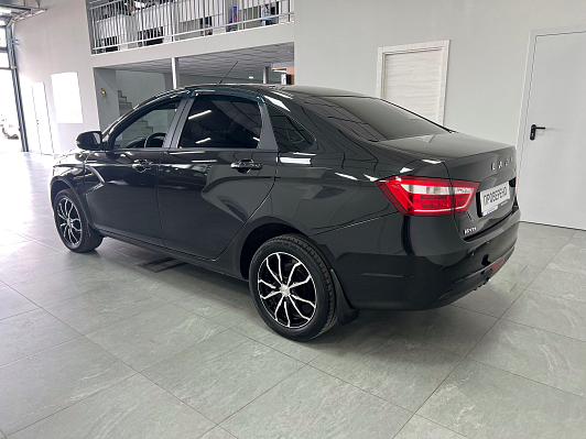 Lada (ВАЗ) Vesta Comfort, 2018 года, пробег 100000 км