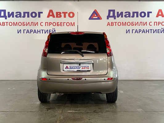Nissan Note Luxury, 2010 года, пробег 148000 км