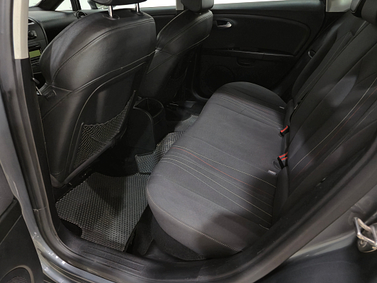 SEAT Leon Style, 2012 года, пробег 215277 км