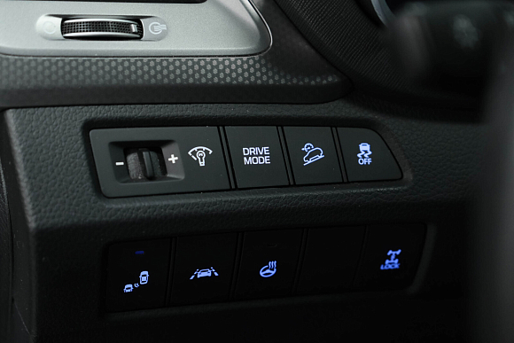 Hyundai Santa Fe High-Tech, 2016 года, пробег 55111 км