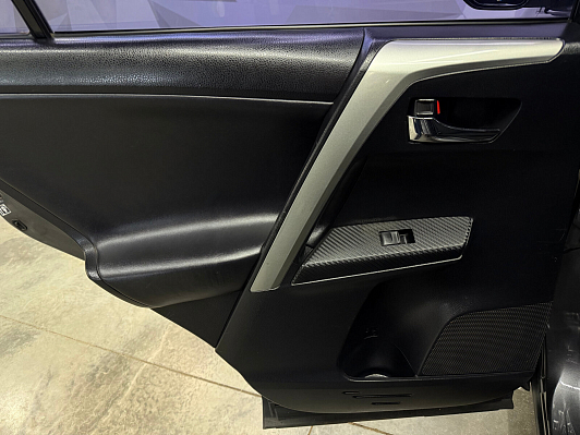 Toyota RAV4, 2013 года, пробег 168591 км