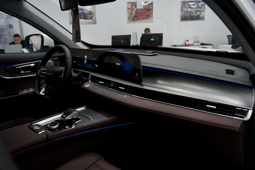 Chery Tiggo 8 Pro Max Elite FWD, белый