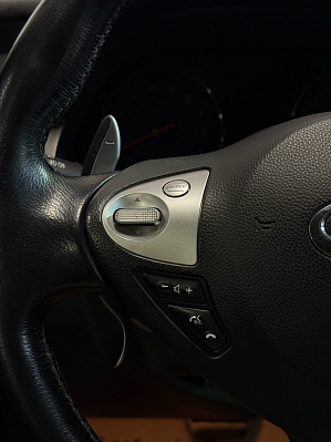 Infiniti FX Premium, 2011 года, пробег 169793 км