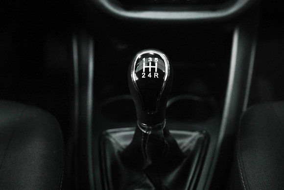 Lada (ВАЗ) Vesta, 2020 года, пробег 132673 км