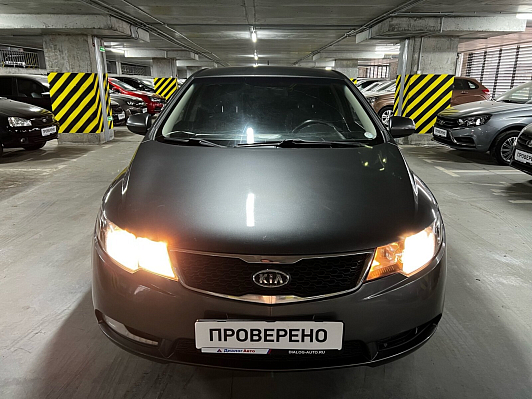 Kia Cerato, 2012 года, пробег 250000 км