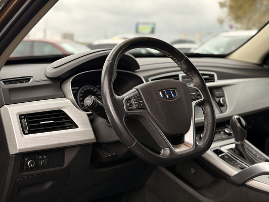 Geely Atlas Luxury, 2020 года, пробег 61339 км