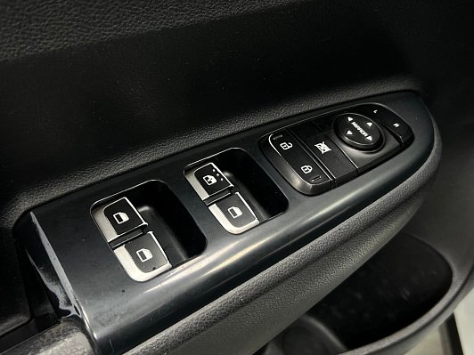 Kia Rio Luxe, 2018 года, пробег 207000 км