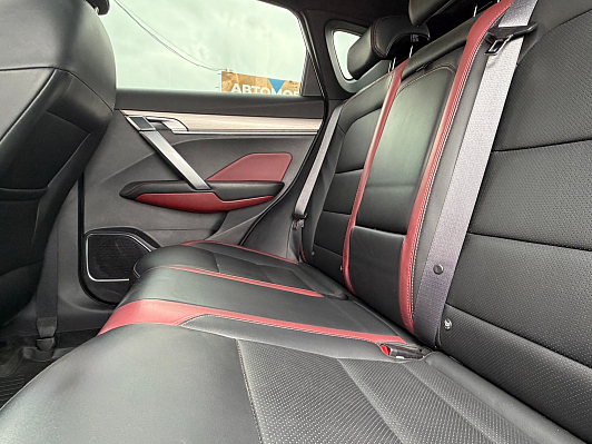 Geely Coolray Flagship, 2022 года, пробег 134600 км