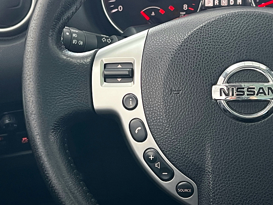 Nissan Qashqai+2 LE+, 2011 года, пробег 140000 км