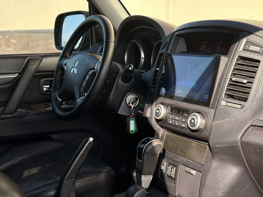 Mitsubishi Pajero Ultimate, 2011 года, пробег 269000 км