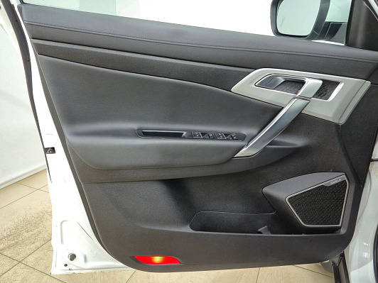 Geely Atlas Люкс + Yandex Auto, 2021 года, пробег 52394 км