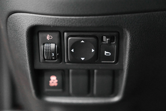 Nissan Juke SE, 2014 года, пробег 111635 км