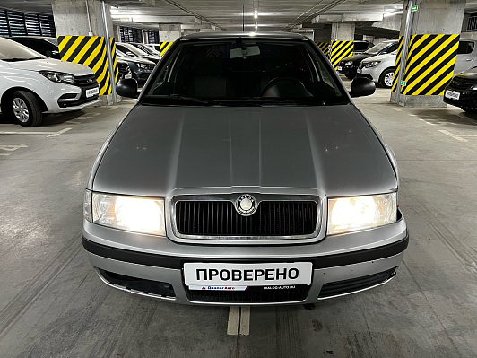 Skoda Octavia, 2010 года, пробег 185000 км