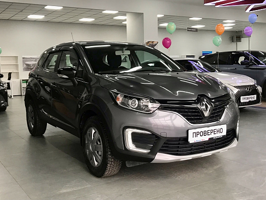 Renault Kaptur Drive, 2017 года, пробег 52000 км