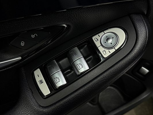 Mercedes-Benz C-Класс, 2018 года, пробег 181869 км