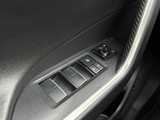 Toyota RAV4 Комфорт, 2021 года, пробег 85699 км
