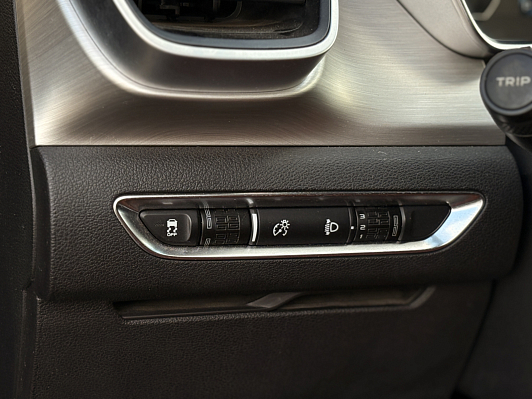 Geely Coolray Luxury, 2021 года, пробег 54040 км