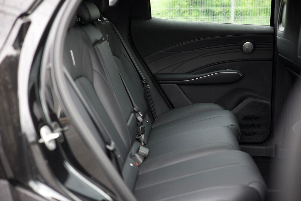 Omoda C7 Drive, черный