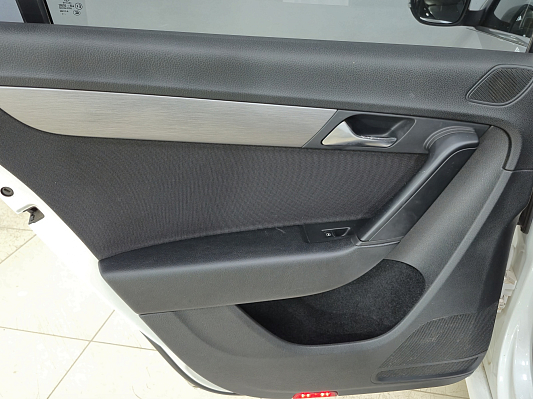 Volkswagen Passat Comfortline, 2011 года, пробег 195926 км