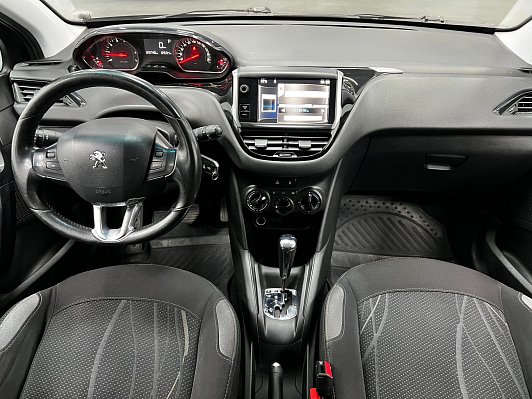 Peugeot 208 Active, 2013 года, пробег 123739 км