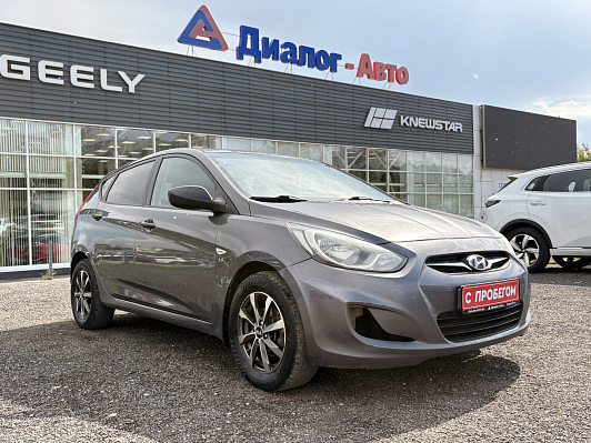 Hyundai Solaris Active, 2012 года, пробег 241297 км