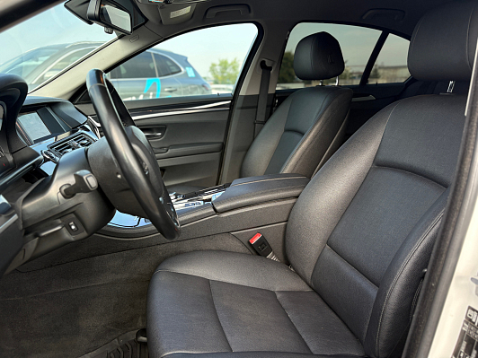 BMW 5 серии, 2014 года, пробег 148801 км