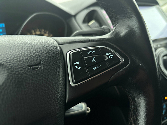 Ford Focus Trend, 2015 года, пробег 208000 км