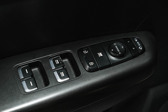 Kia Sportage Comfort, 2019 года, пробег 100000 км