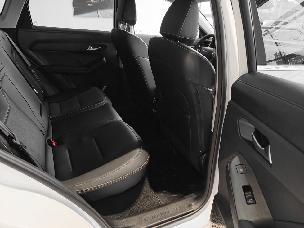 Haval Jolion Премиум, белый