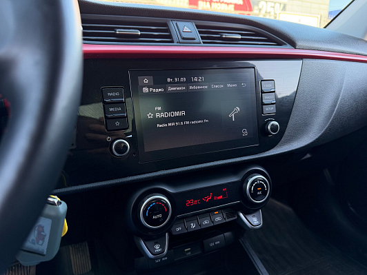 Kia Rio Style, 2021 года, пробег 42000 км