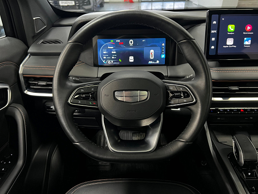 Geely Okavango Флагман, 2024 года, пробег 23000 км