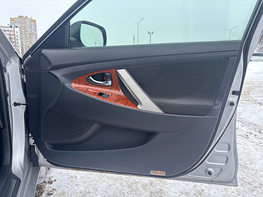 Toyota Camry Комфорт, 2008 года, пробег 267000 км