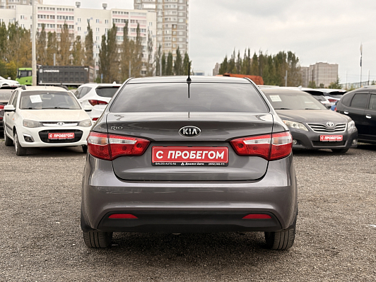 Kia Rio, 2014 года, пробег 168000 км
