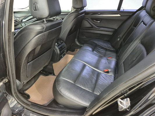 BMW 5 серии, 2014 года, пробег 290985 км