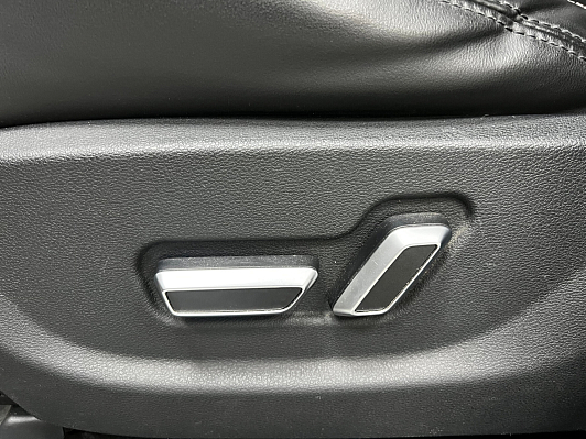 Geely Atlas Luxury, 2019 года, пробег 141981 км