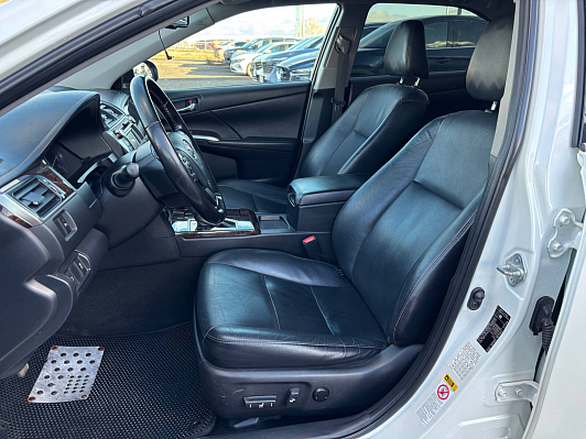 Toyota Camry Элеганс Плюс, 2015 года, пробег 216766 км