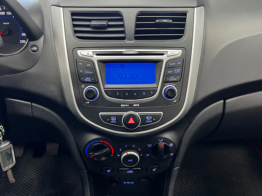 Hyundai Solaris Comfort, 2012 года, пробег 156179 км