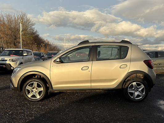 Renault Sandero Stepway Life, 2019 года, пробег 128784 км