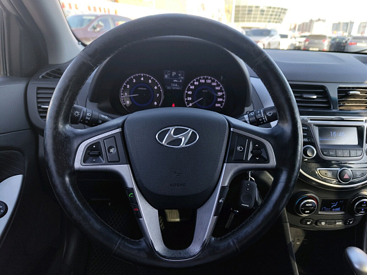 Hyundai Solaris Elegance, 2015 года, пробег 107000 км