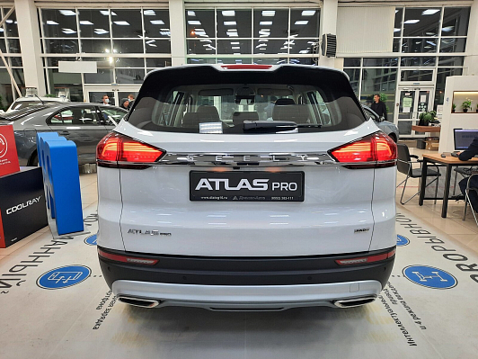 Geely Atlas Pro Comfort, белый