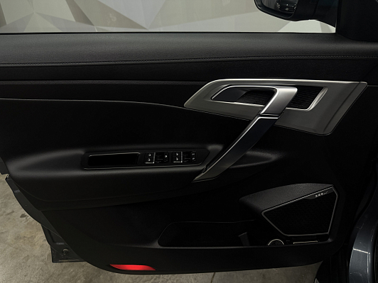 Geely Atlas Luxury, 2021 года, пробег 77824 км
