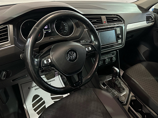 Volkswagen Tiguan Highline, 2018 года, пробег 130094 км