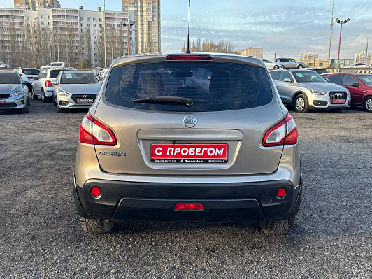 Nissan Qashqai SE, 2012 года, пробег 210713 км