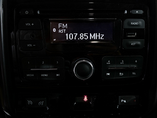 Renault Duster Dakar Edition, 2015 года, пробег 119000 км